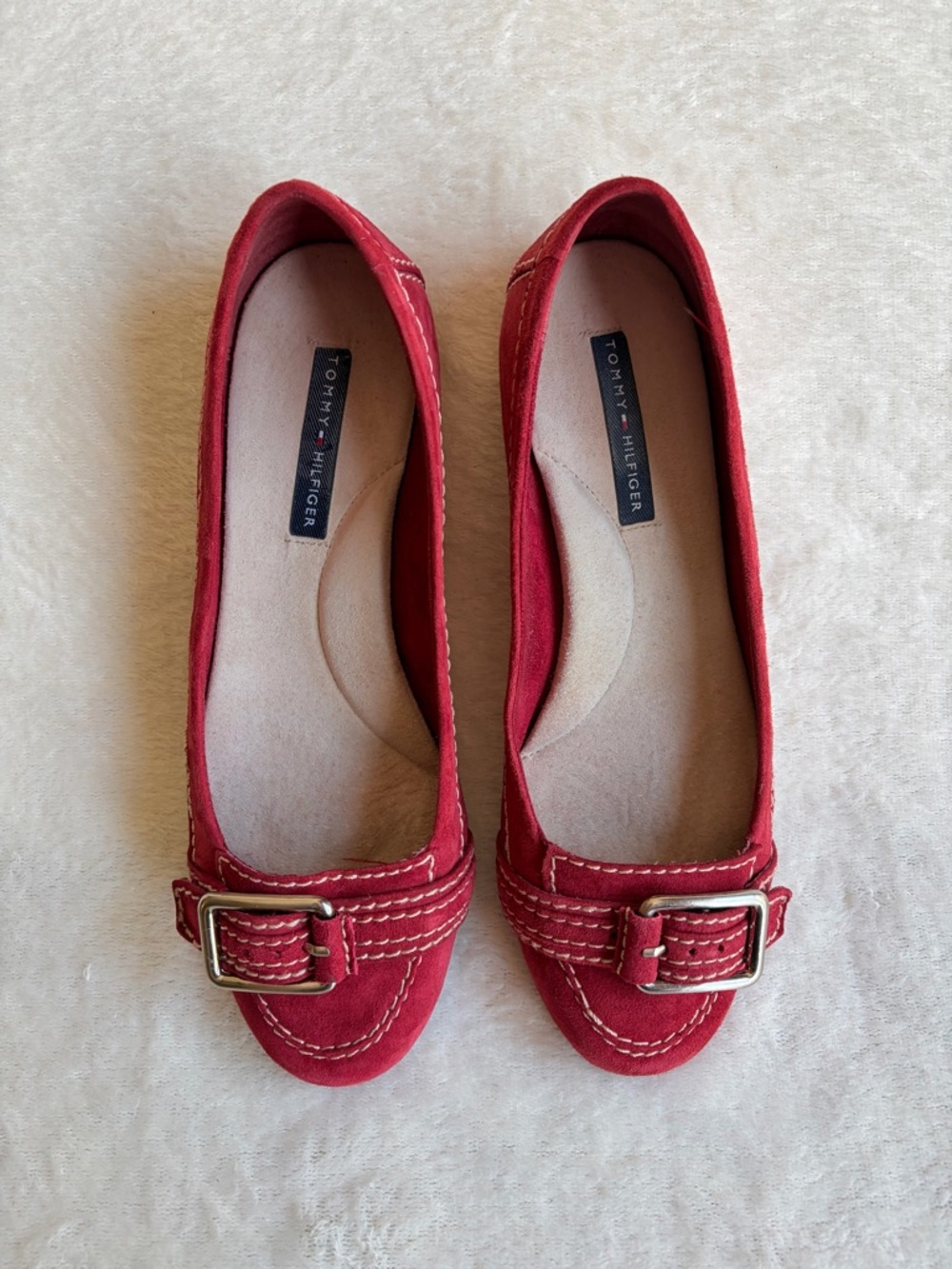 Tommy Hilfiger Suede Flat Red Buckle Slip-On Women's Size 8 Contrast Stitching